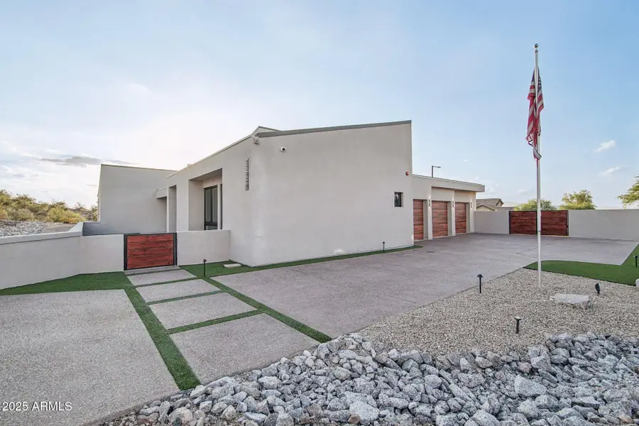 17934 W Estes Way, Goodyear, AZ 85338 - Image #2