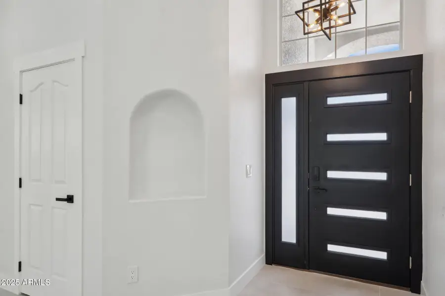 5704 E Estrid Avenue, Phoenix, AZ 85254 - Image #3