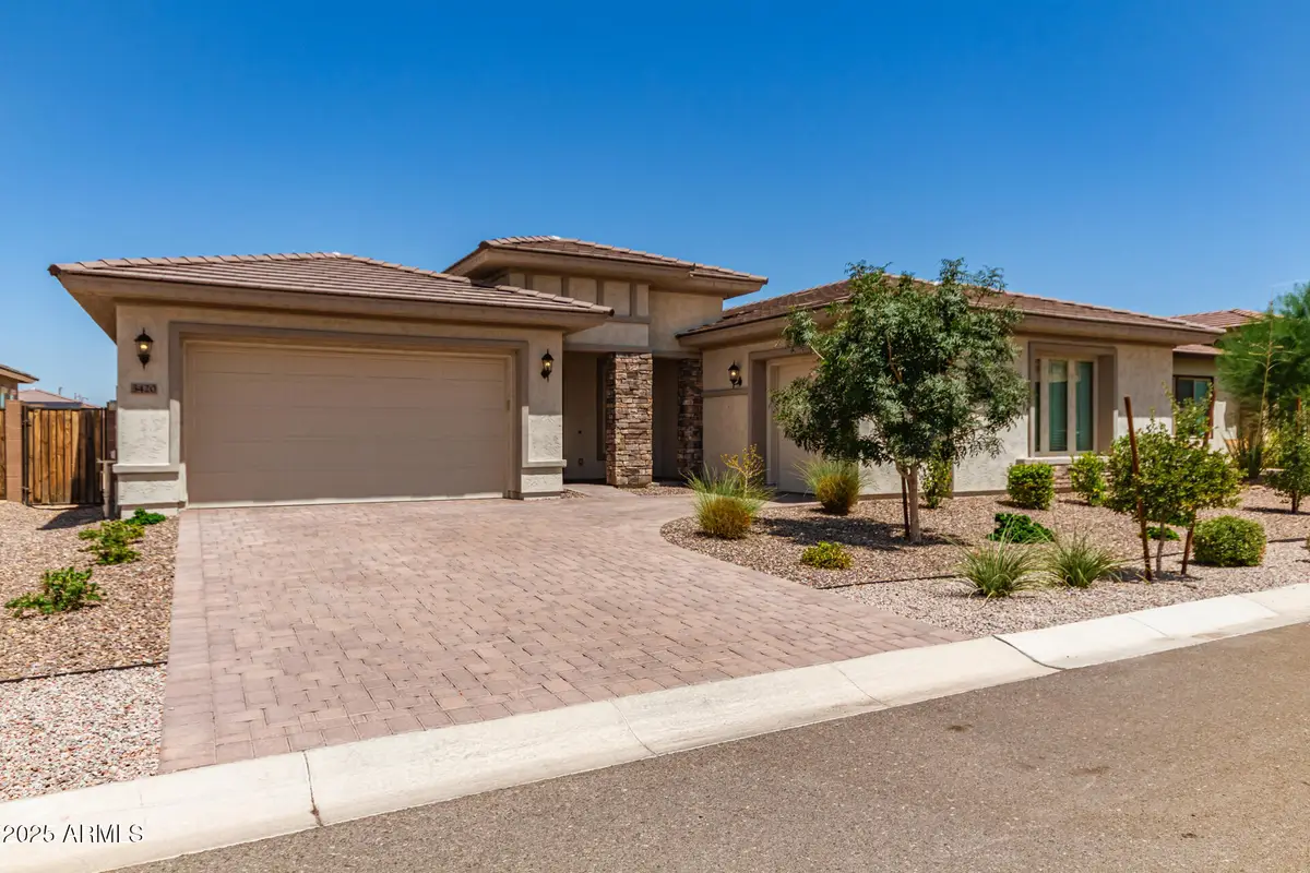 3420 E Harwell Road, Phoenix, AZ 85042 - Image #1