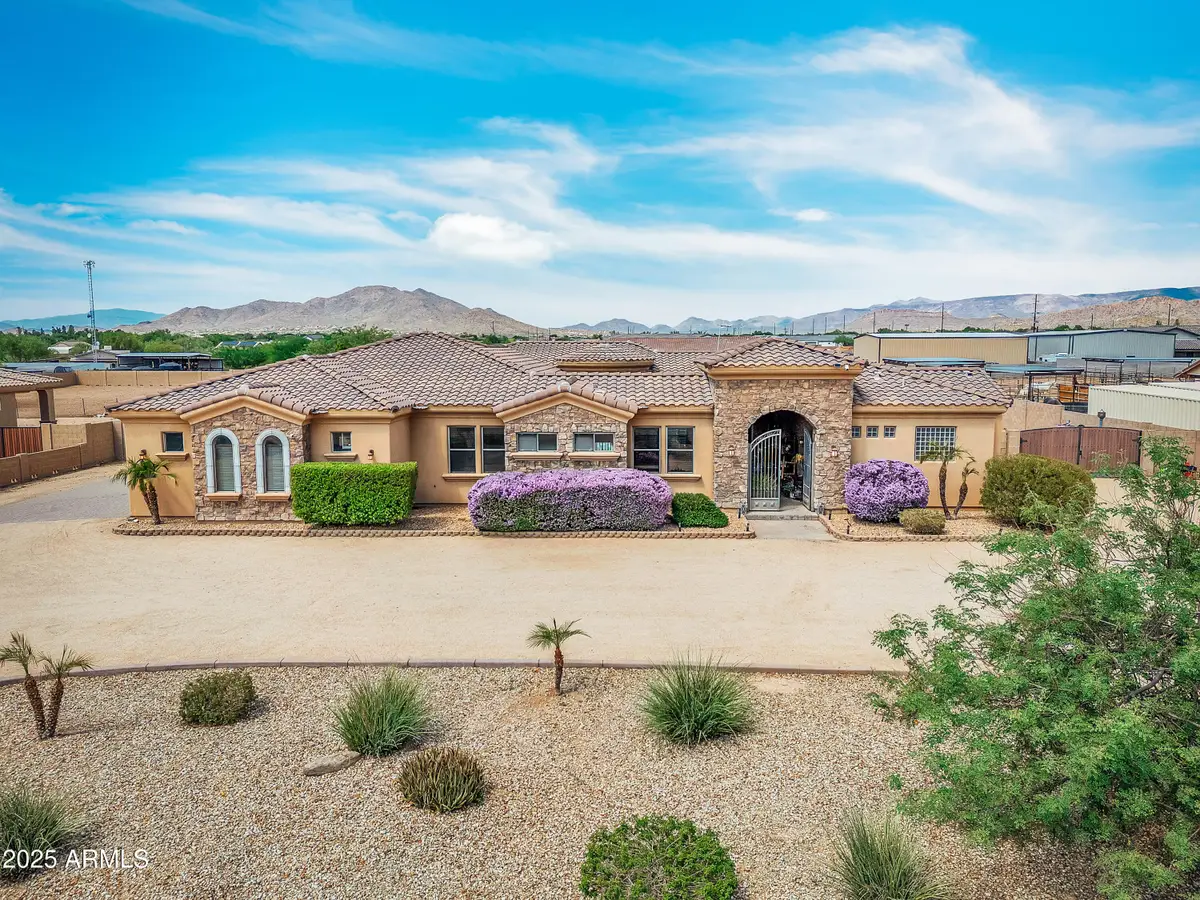 810 W Hidden Valley Drive, Deer Valley, AZ 85086 - Image #1