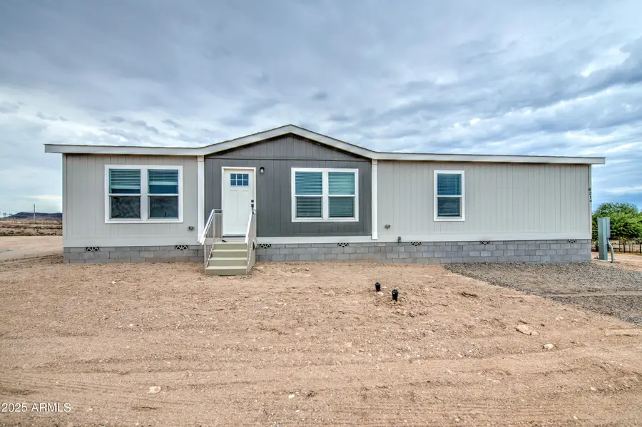 8214 S 353rd Lane, Tonopah, AZ 85354 - Image #2