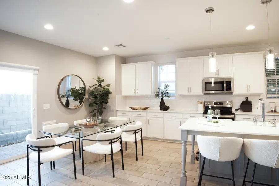 739 E Calavar Road, Phoenix, AZ 85022 - #2