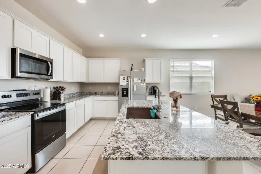 10333 W Sonrisas Street, Phoenix, AZ 85353 - Image #3