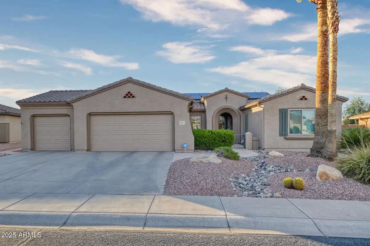 18867 N Summerbreeze Way, Surprise, AZ 85374 - Image #1
