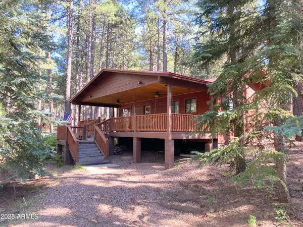 2592 Tom Loop, Forest Lakes, AZ 85931