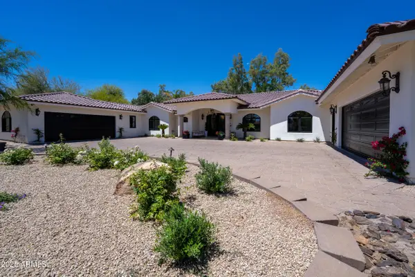 6500 E Fanfol Drive, Paradise Valley, AZ 85253