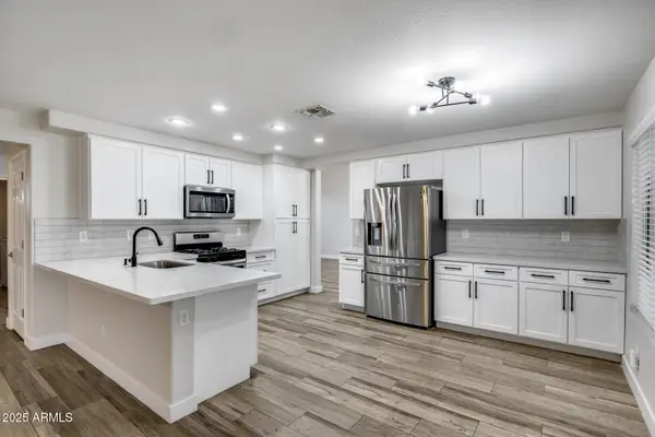 1883 W Falcon Drive, Chandler, AZ 85286