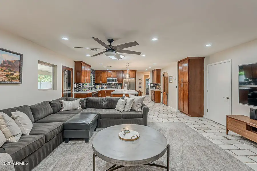 12810 N 17th Avenue, Phoenix, AZ 85029 - Image #2