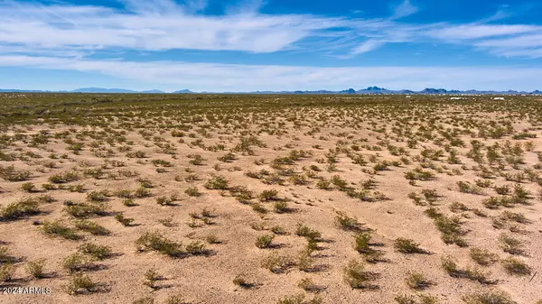 24300 W Buckskin Trail #' - ', Surprise, AZ 85361