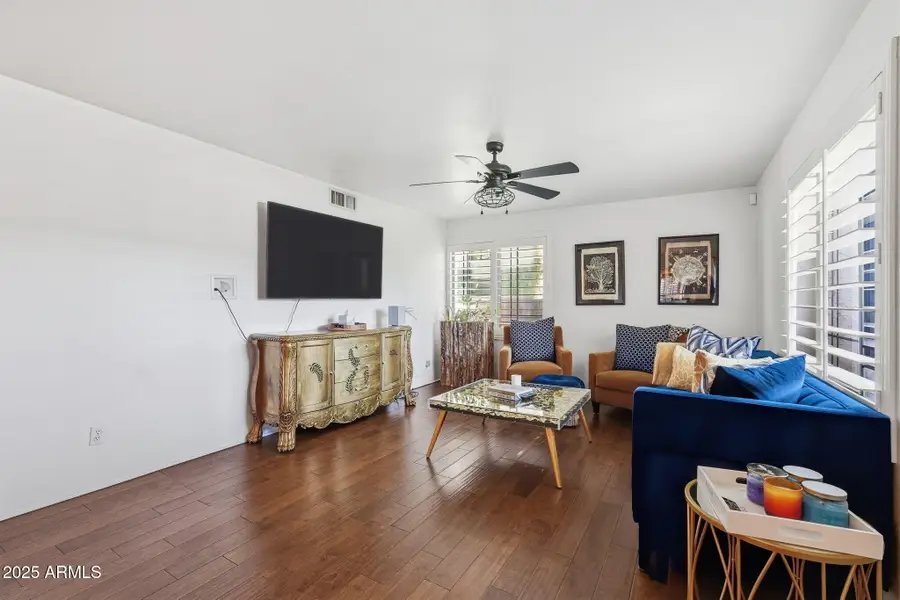 5110 N 31st Way #317, Phoenix, AZ 85016 - Image #2