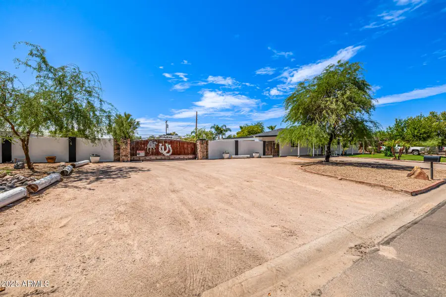 10209 E Jones Avenue, Mesa, AZ 85208 - Image #2