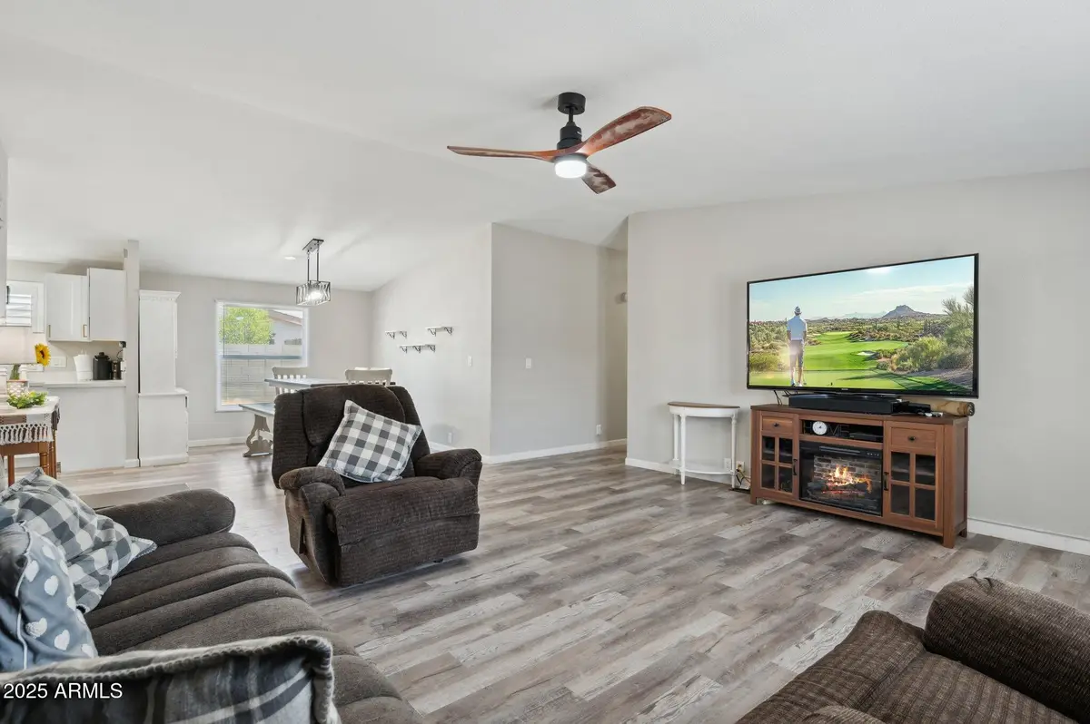 9640 E Escondido Avenue, Mesa, AZ 85208 - #1