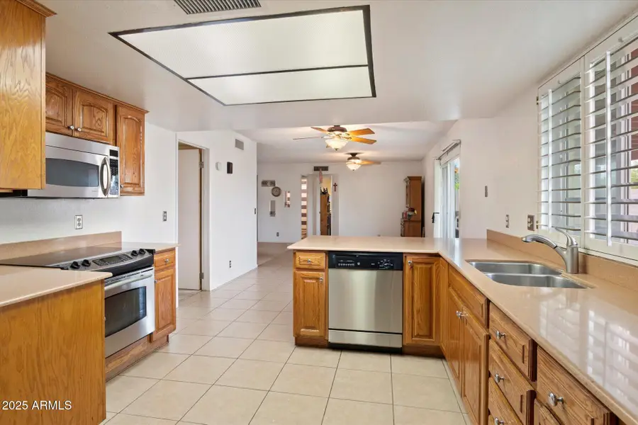 4333 E Desert Cactus Street, Phoenix, AZ 85032 - Image #2