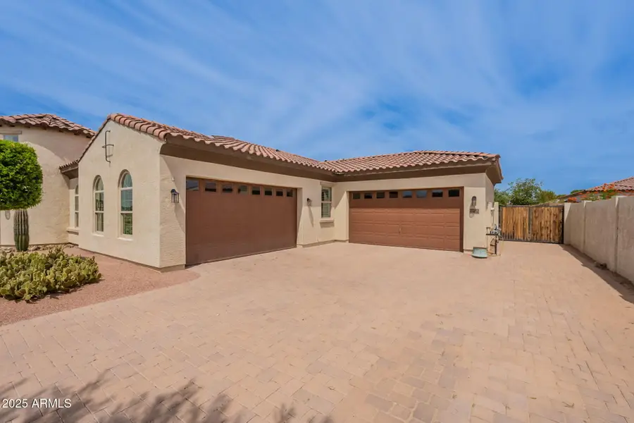 22212 E Sentiero Drive, Queen Creek, AZ 85142 - Image #2