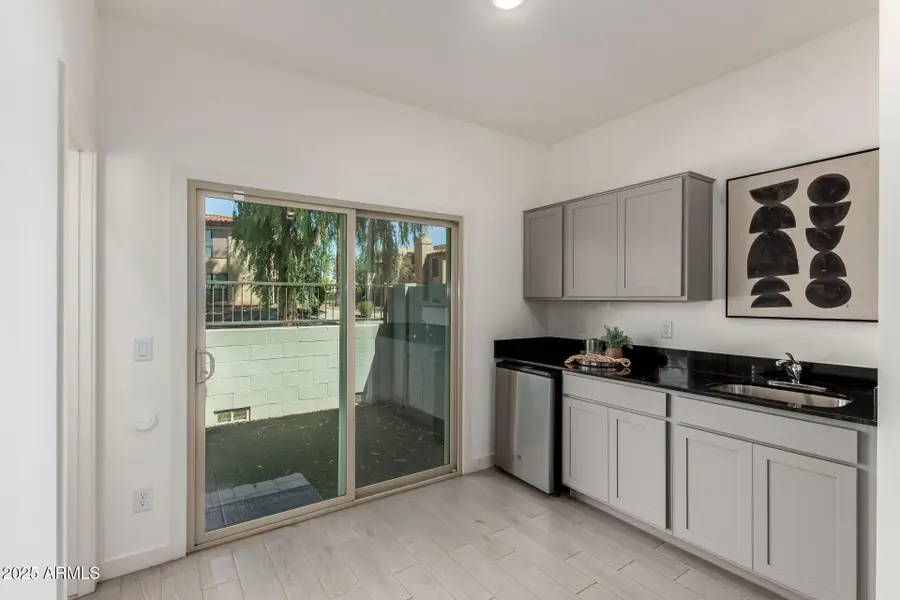 8255 N 22nd Drive, Phoenix, AZ 85021 - Image #3