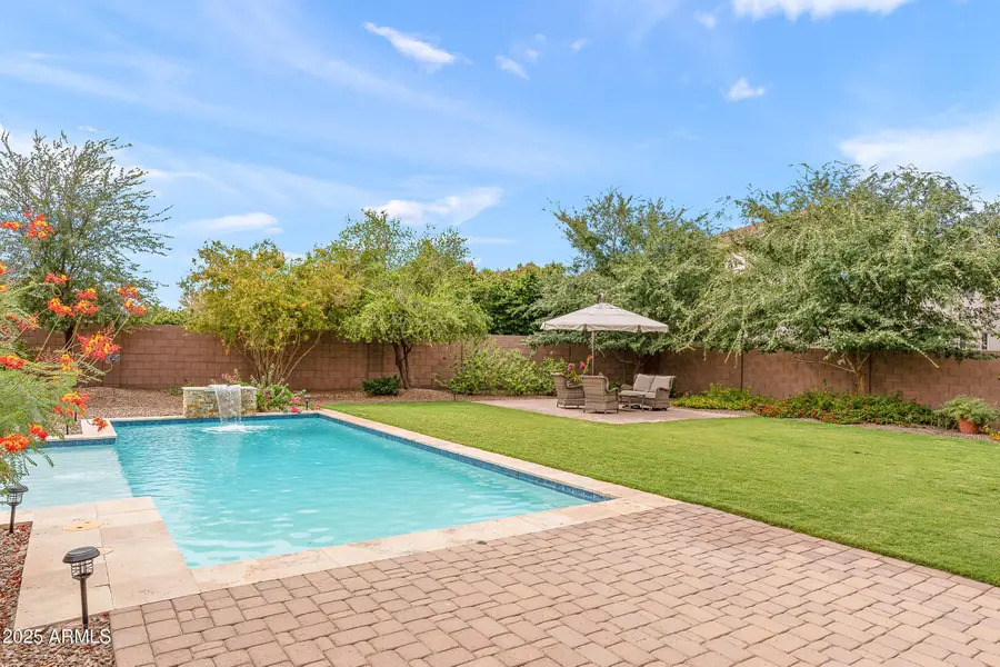 475 E Torrey Pines Place, Chandler, AZ 85249 - Image #3