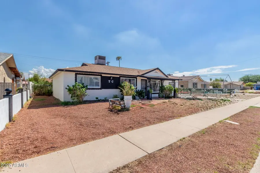 3851 W Solano Drive, Phoenix, AZ 85019 - Image #2
