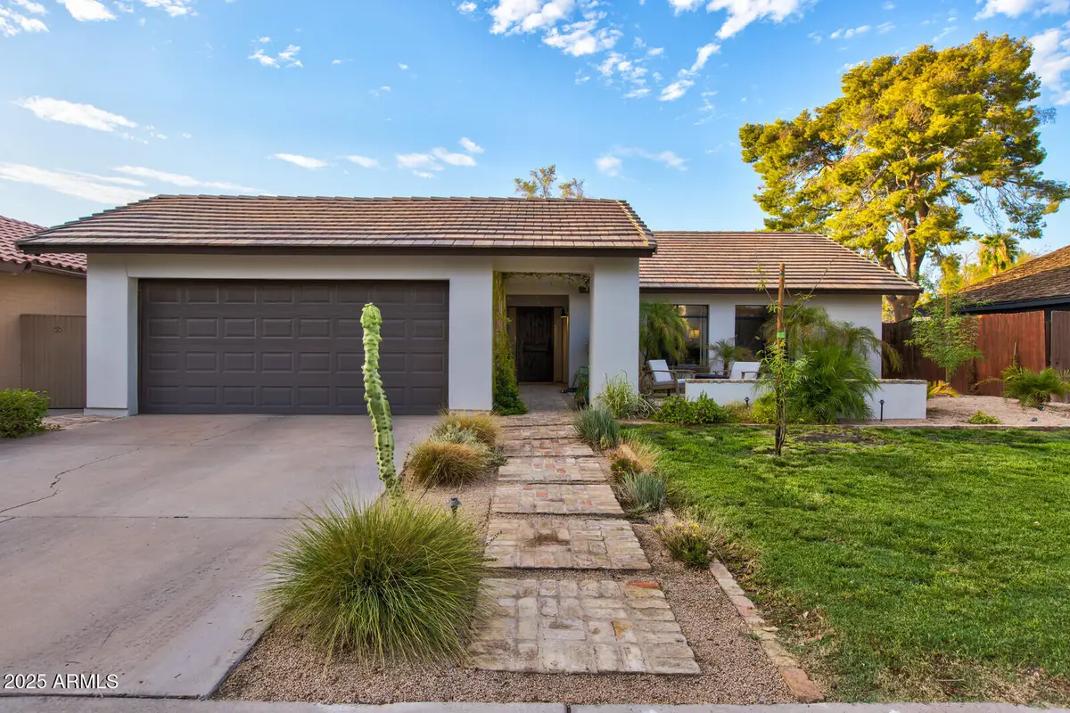 948 E Driftwood Drive, Tempe, AZ 85283 - Image #1