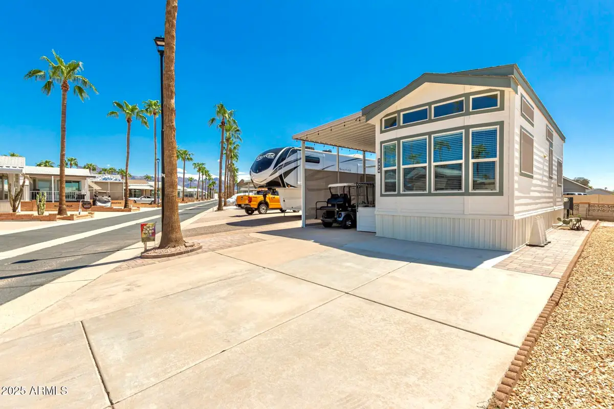 1374 W Chesapeake Avenue, Apache Junction, AZ 85119 - Image #1