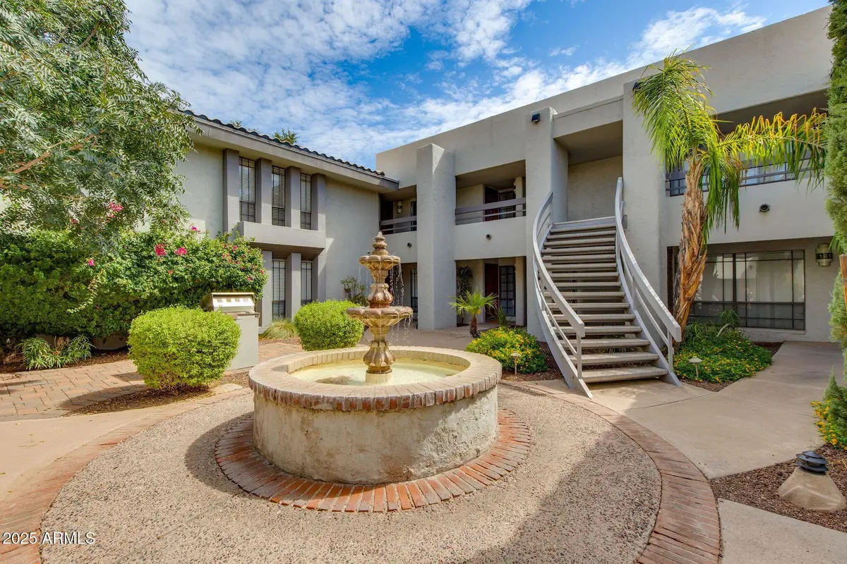 5219 N 24th Street #204, Phoenix, AZ 85016 - Image #1