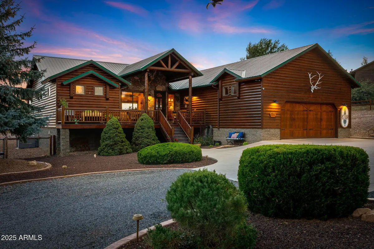 2702 Covered Wagon Trail, Overgaard, AZ 85933 - Image #1