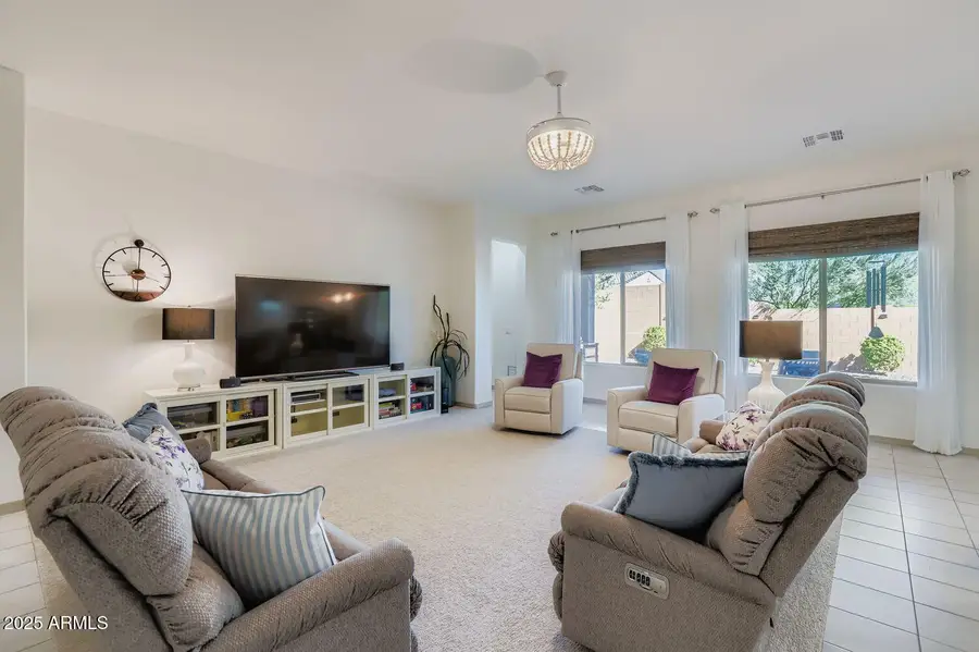 20393 N Wagner Wash Drive, Buckeye, AZ 85396 - Image #3