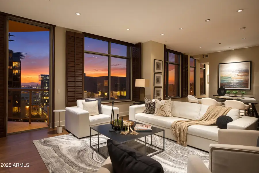 2402 E Esplanade Lane #1101, Phoenix, AZ 85016 - Image #2