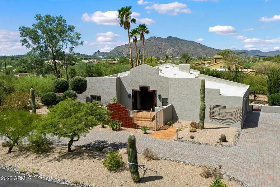 37760 N Concho Drive, Carefree, AZ 85377 - Image #2