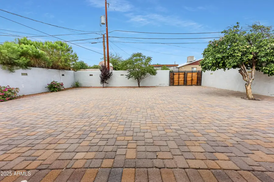 137 N Madison Street, Wickenburg, AZ 85390 - Image #2