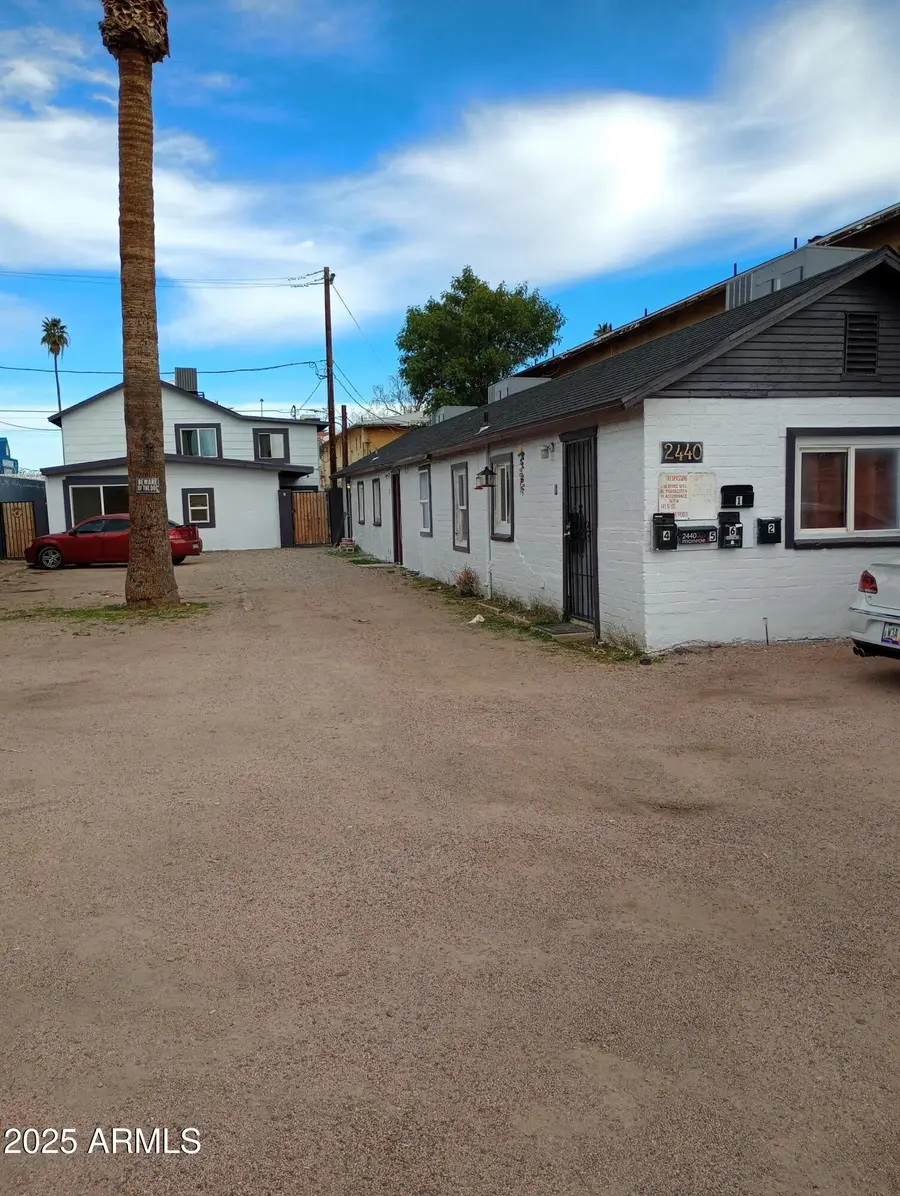 2440 E Monroe Street, Phoenix, AZ 85034 - Image #2
