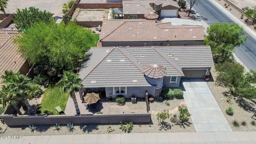 30285 W Leah Drive, Buckeye, AZ 85396 - Image #2