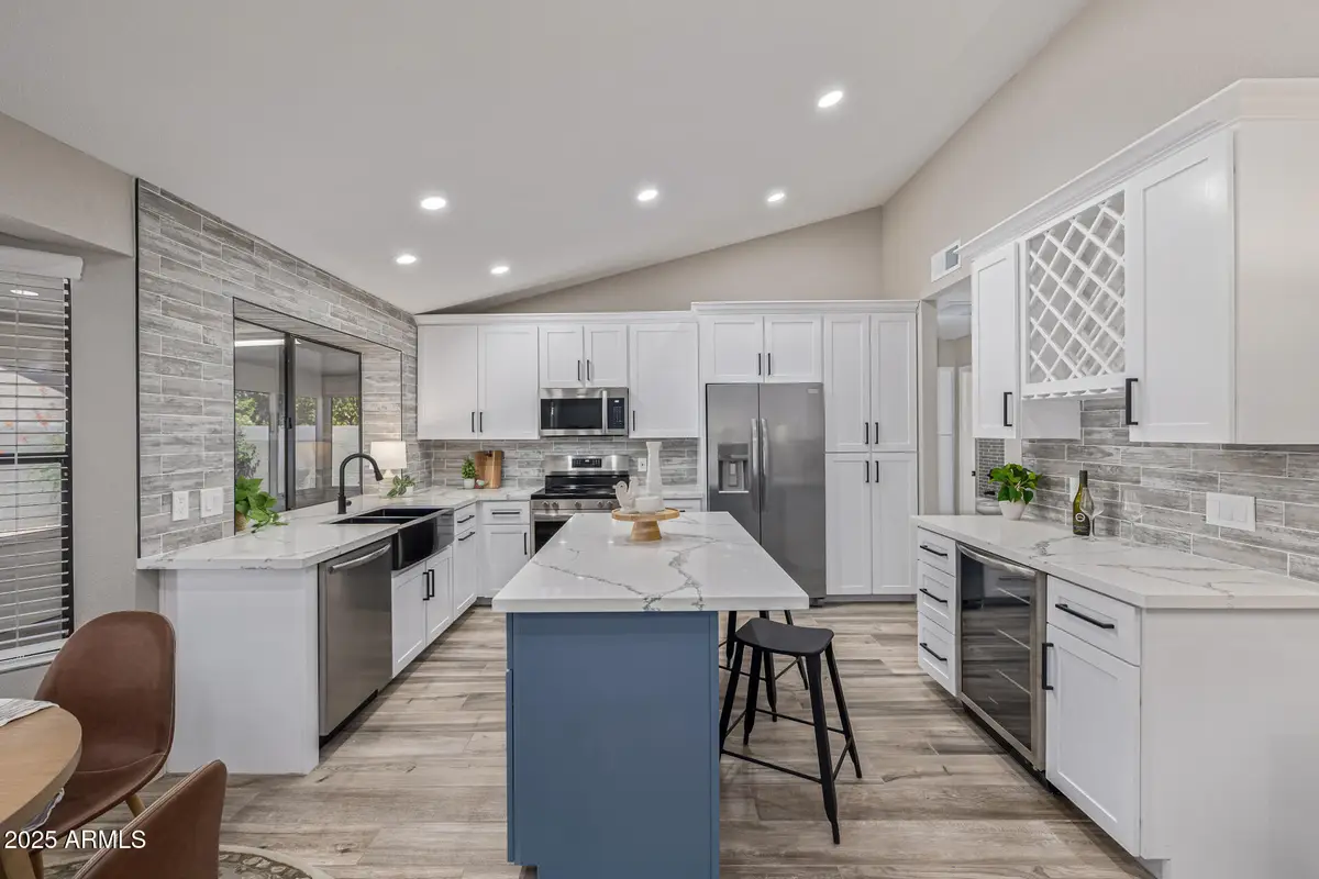 9152 W Oraibi Drive, Peoria, AZ 85382 - Image #1