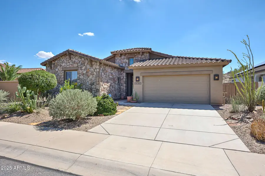 18391 W Verdin Road, Goodyear, AZ 85338 - Image #2