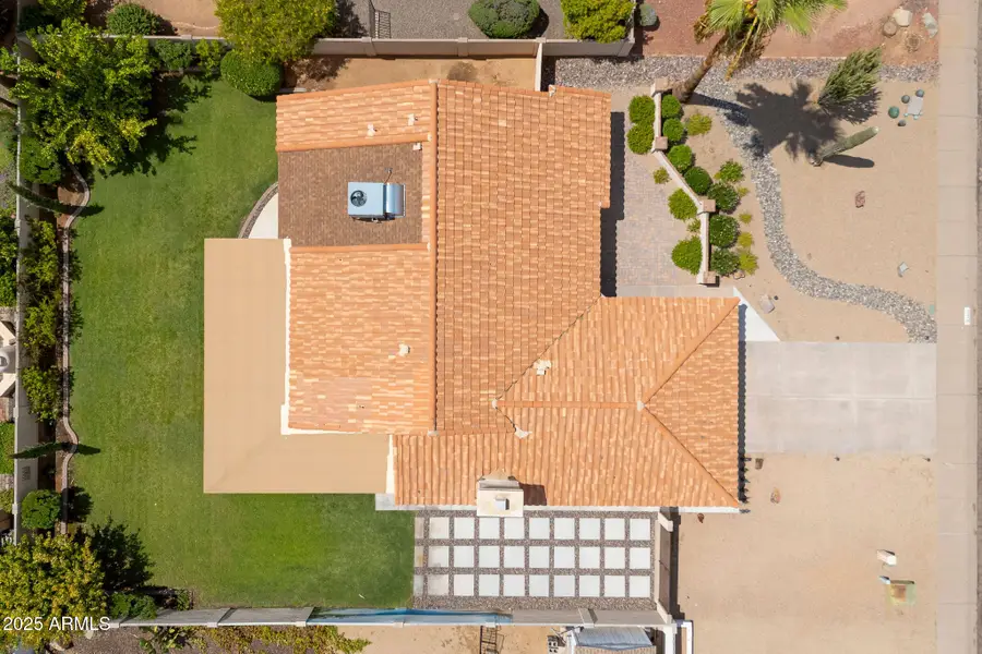 4335 E Betty Elyse Lane, Phoenix, AZ 85032 - Image #2