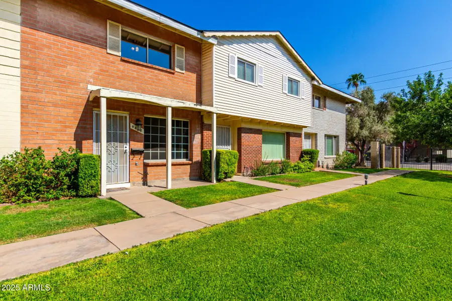 4438 E Belleview Street, Phoenix, AZ 85008 - Image #2