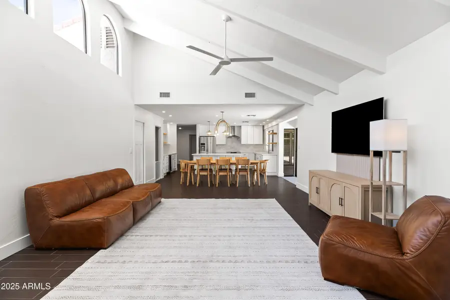 8007 E Del Tesoro Drive, Scottsdale, AZ 85258 - Image #2