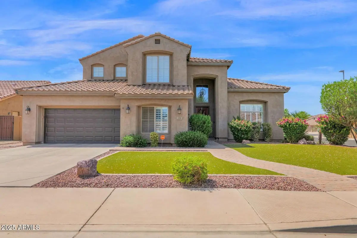 339 E Horseshoe Avenue, Gilbert, AZ 85296 - Image #1