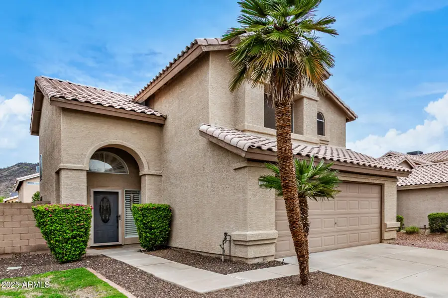 4932 W Oraibi Drive, Phoenix, AZ 85308 - Image #2