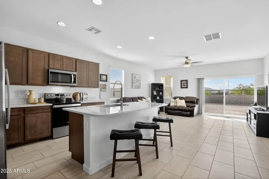 1832 S 239th Drive, Buckeye, AZ 85326 - Image #3