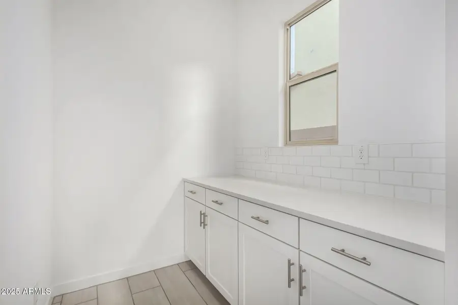 16937 W Desert Lane, Goodyear, AZ 85338 - Image #3