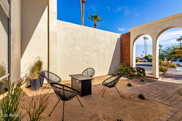 8706 E Devonshire Avenue, Scottsdale, AZ 85251