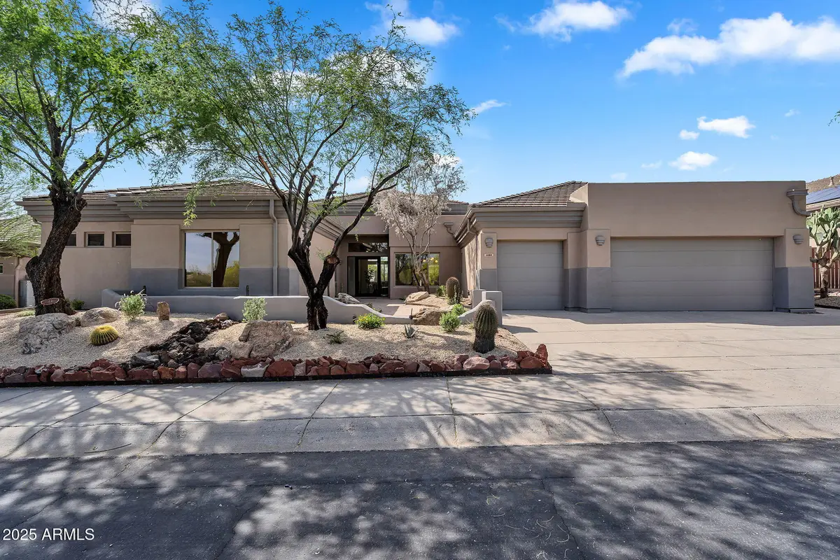 6184 E Dusty Coyote Circle, Deer Valley, AZ 85266 - Image #1
