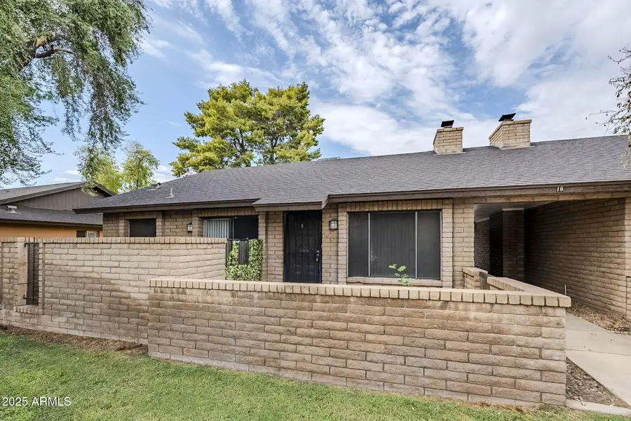16 W Loma Vista Drive #104, Tempe, AZ 85282 - Image #2