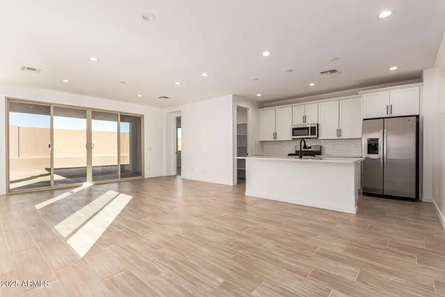 15826 W Vogel Avenue, Goodyear, AZ 85338 - #2