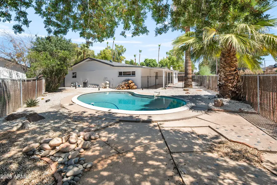 3933 E Flower Street, Phoenix, AZ 85018 - Image #2