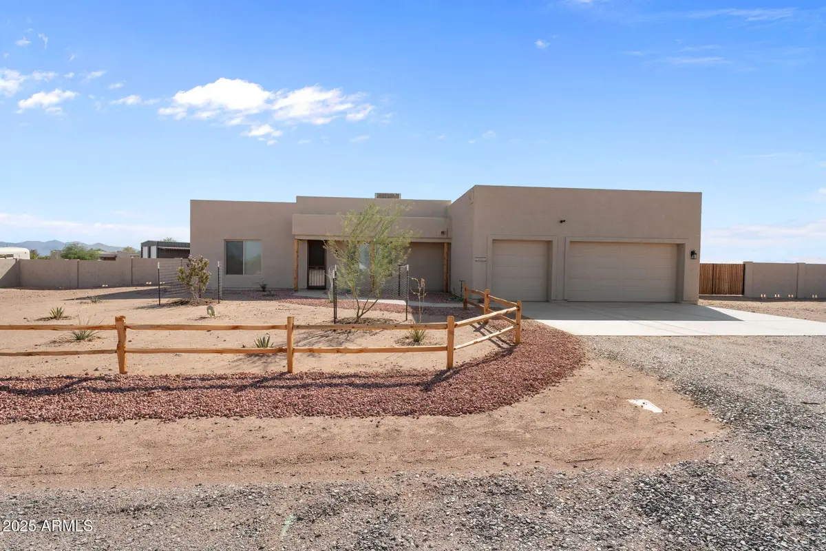 23012 W Peakview Road, Wittmann, AZ 85361 - Image #1