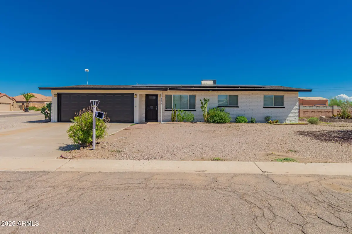 8270 W Newport Circle, Arizona City, AZ 85123 - Image #1