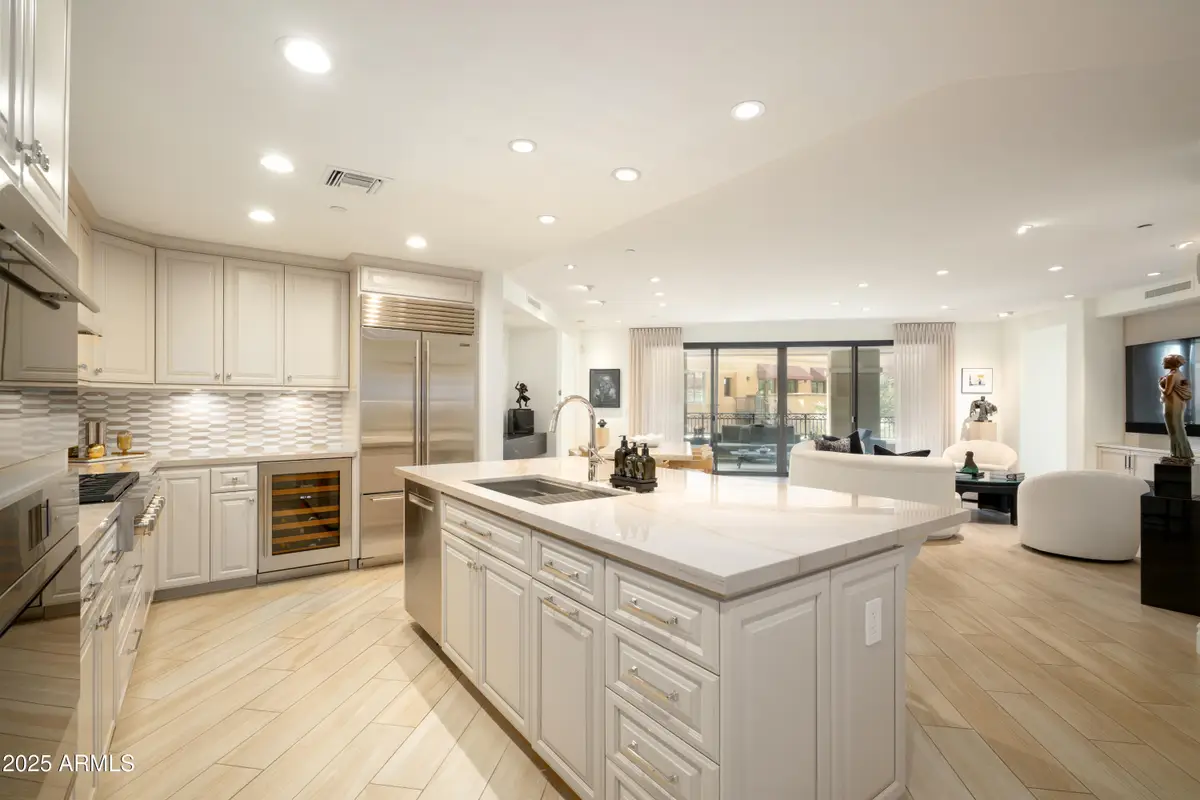 7175 E Camelback Road #301, Scottsdale, AZ 85251 - Image #1