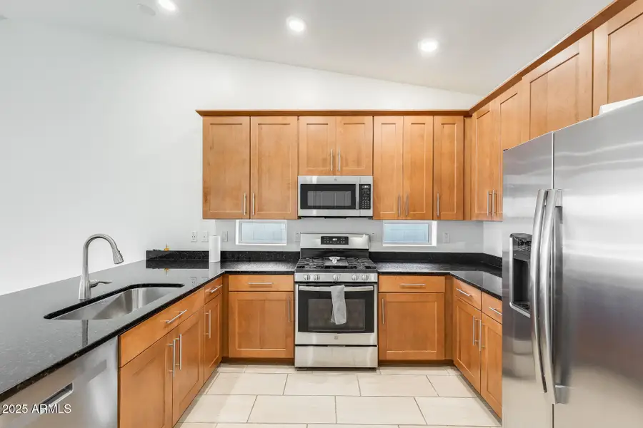 28848 N 40th Place, Deer Valley, AZ 85331 - Image #3