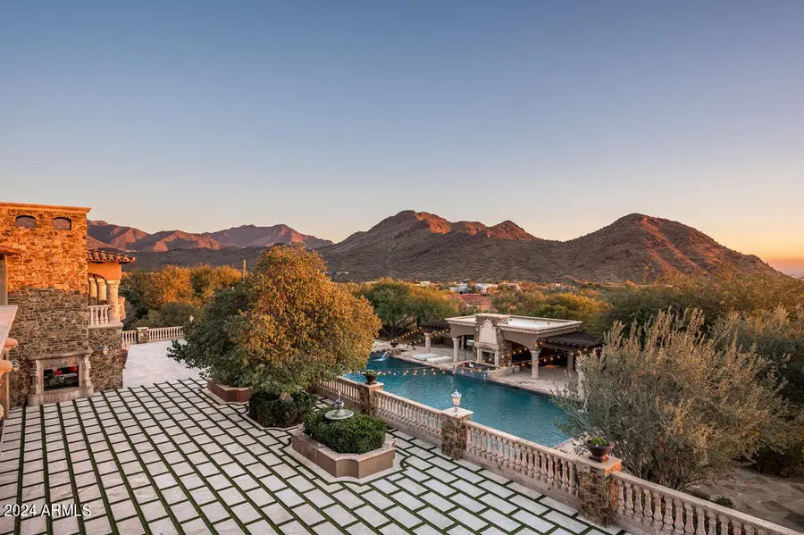 23036 N Via Ventosa Drive, Scottsdale, AZ 85255 - Image #2